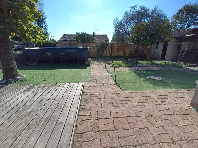 Maison - 98 m² - 5 pièces