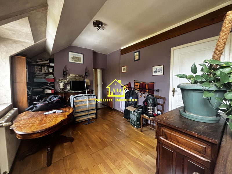 Maison - 140 m² - 6 pièces