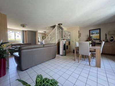 Maison - 116 m² - 6 pièces