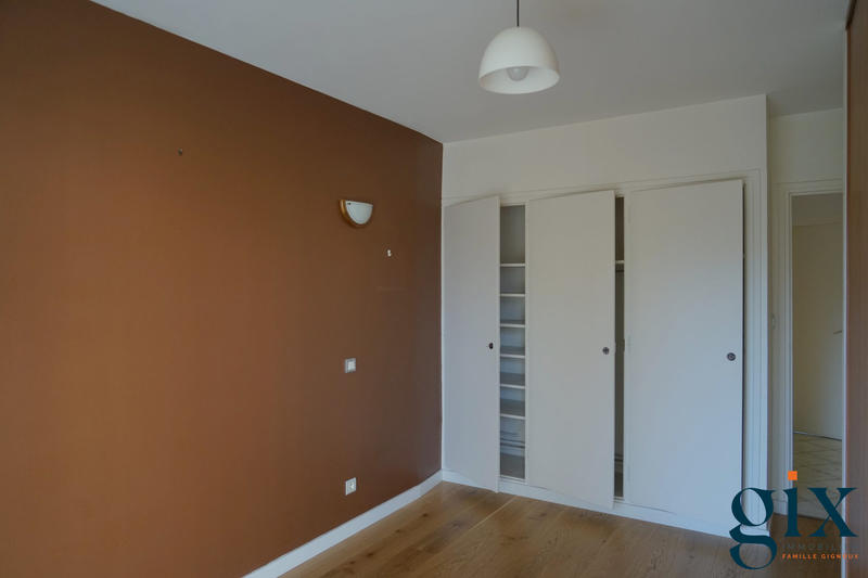 Appartement - 91 m² - 4 pièces