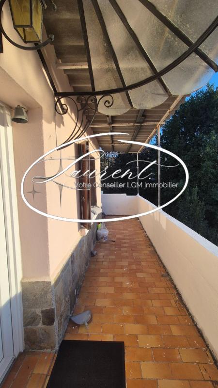 Immeuble - 134 m² - 6 pièces