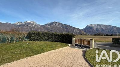 Maison - 125 m² - 4 pièces