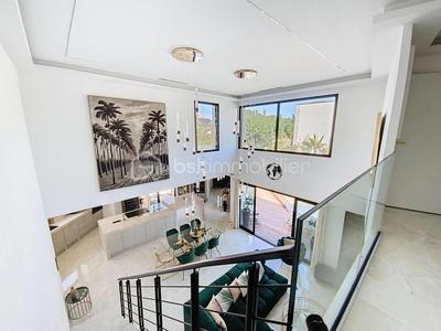 Maison d'architecte - 154 m² - 5 pièces