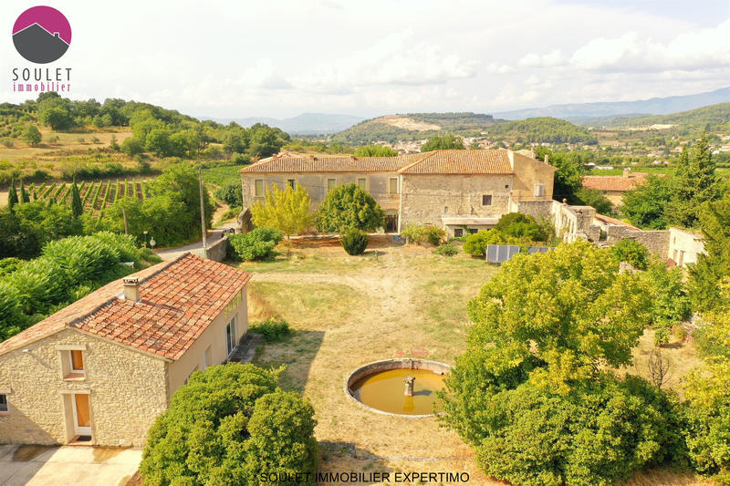 Propriété - 540 m² - 20 pièces