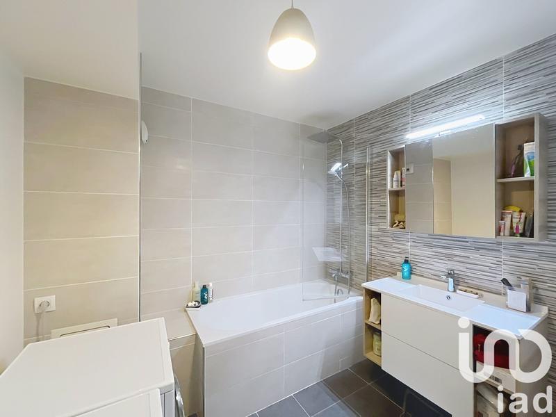 Appartement - 76 m² - 4 pièces