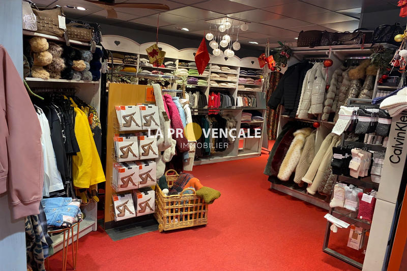 Fonds de commerce - Magasins - 80 m²