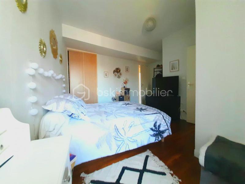 Immeuble - 176 m² - 8 pièces