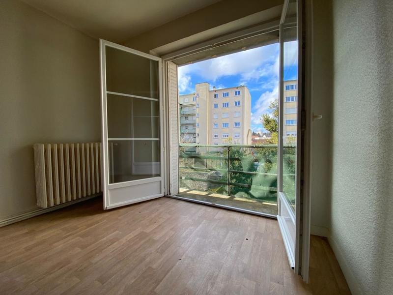 Appartement - 64 m² - 4 pièces