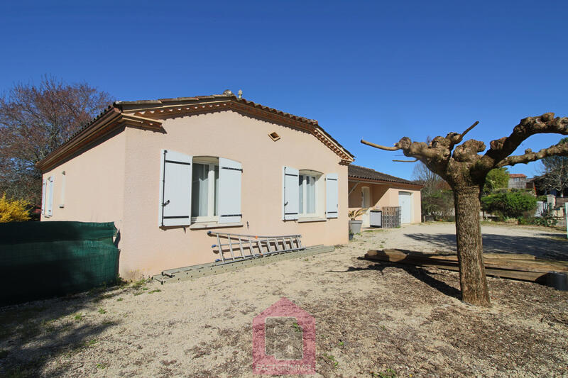 Maison - 130 m² - 6 pièces