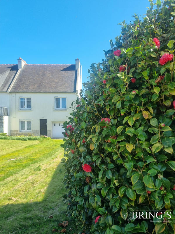 Maison - 94 m² - 6 pièces