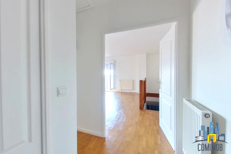 Appartement - 86 m² - 4 pièces