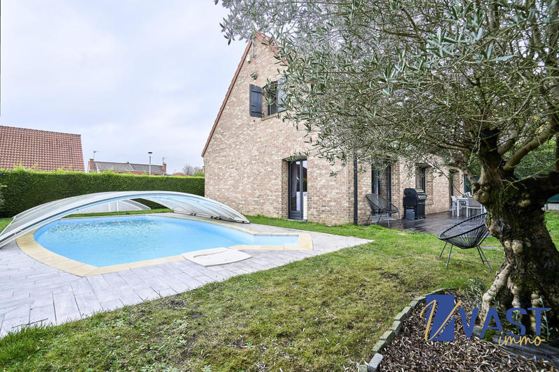 Maison - 127 m² - 5 pièces