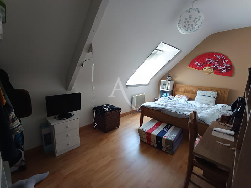 Maison - 118 m² - 7 pièces