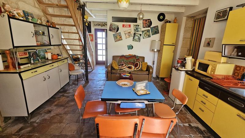 Maison - 530 m² - 15 pièces