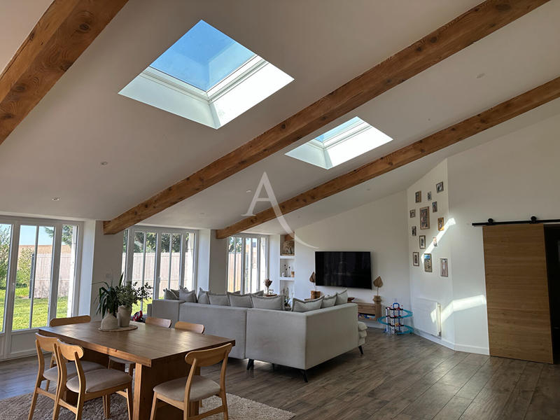 Maison - 189 m² - 7 pièces