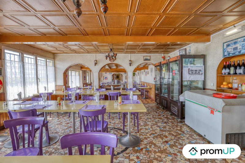 Fonds de commerce - 1 051 m²