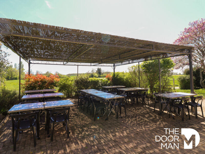 Fonds de commerce - 164 m²