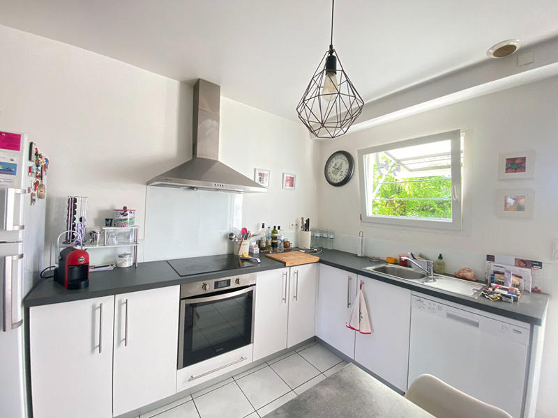 Maison - 96 m² - 5 pièces