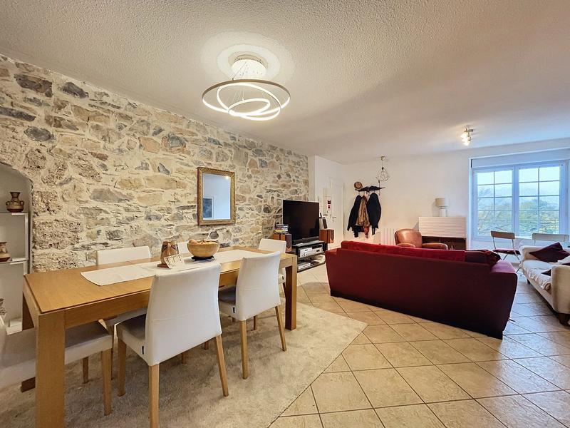 Appartement - 87 m² - 4 pièces