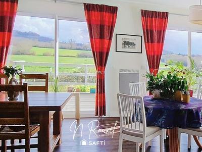 Maison - 173 m² - 6 pièces