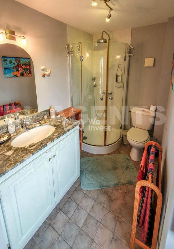 Maison - 530 m² - 20 pièces