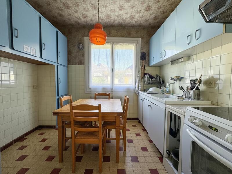 Maison - 100 m² - 6 pièces