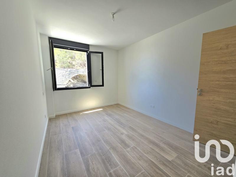 Duplex - 77 m² - 4 pièces