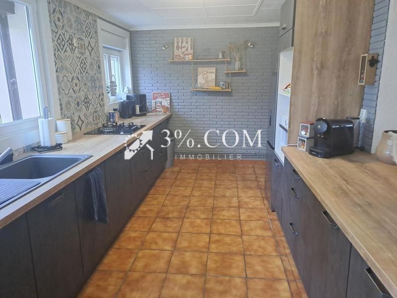 Maison - 90 m² - 5 pièces