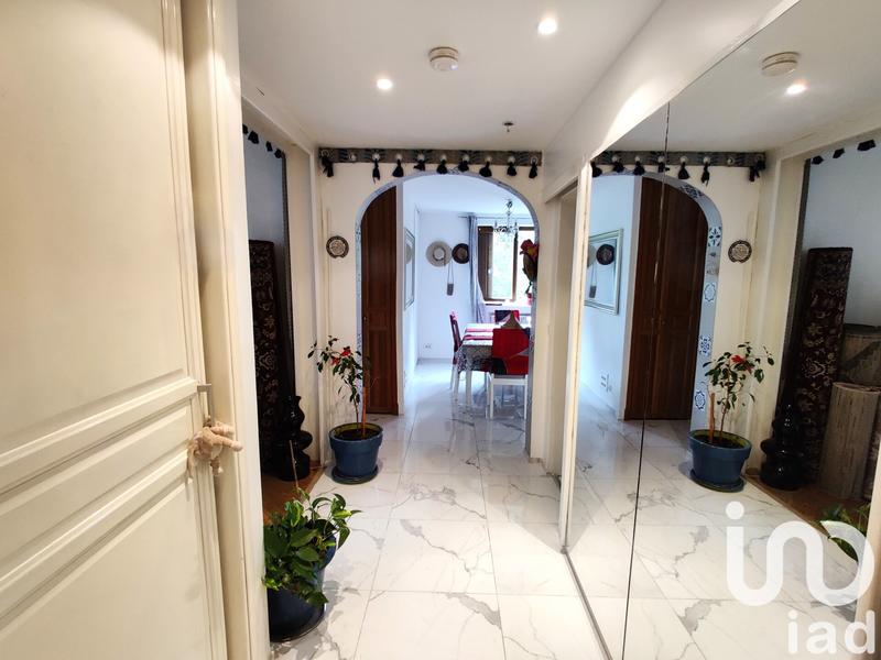 Appartement - 79 m² - 4 pièces