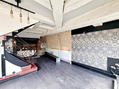 Maison - 138 m² - 4 pièces