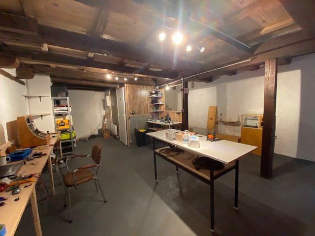 Local commercial - 112 m² - 4 pièces