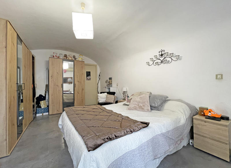 Maison - 167 m² - 6 pièces