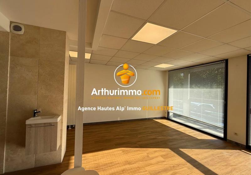 Bureau - 53 m² - 2 pièces