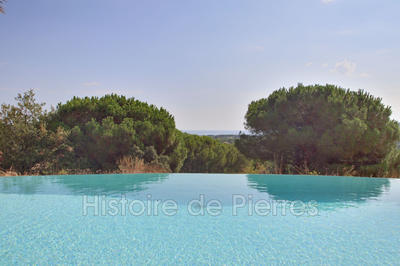 Demeure - 350 m² - 8 pièces