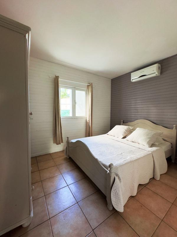 Propriété - 372 m² - 18 pièces