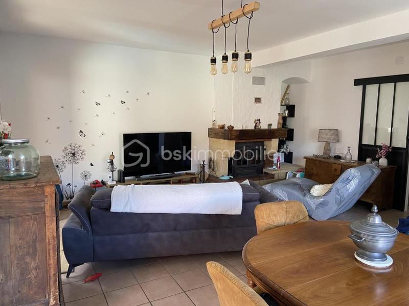 Maison traditionnelle - 140 m² - 5 pièces