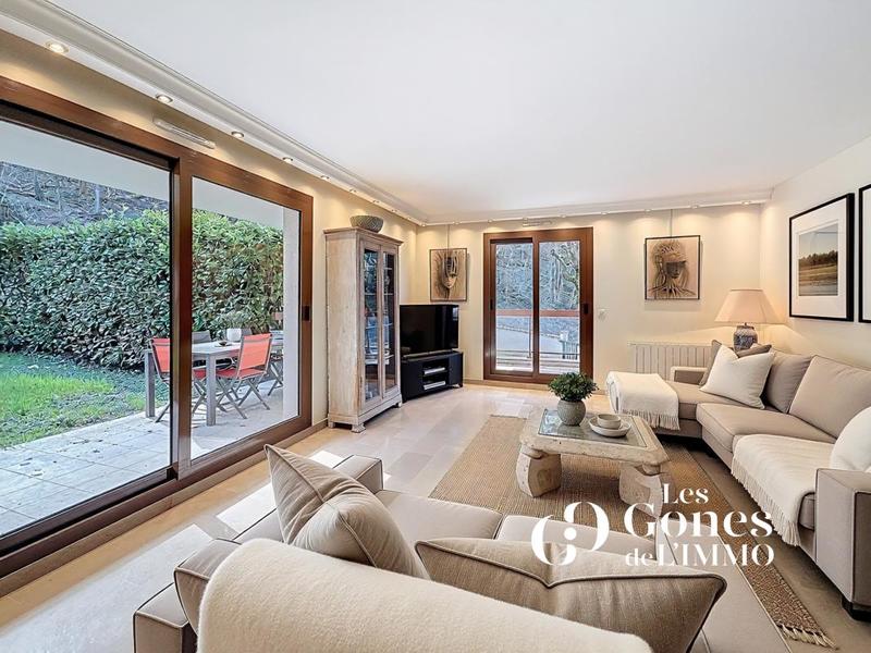 Appartement - 103 m² - 4 pièces