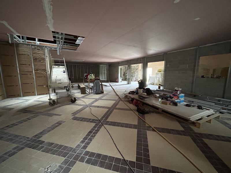 Local commercial - 216 m²