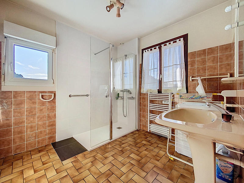 Maison - 127 m² - 5 pièces