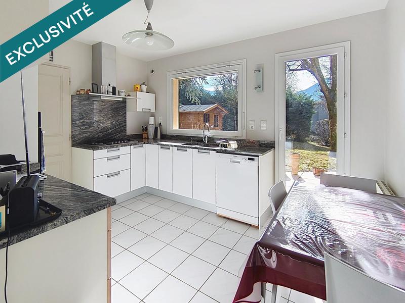 Villa - 130 m² - 6 pièces