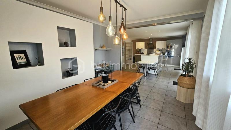 Maison - 125 m² - 5 pièces