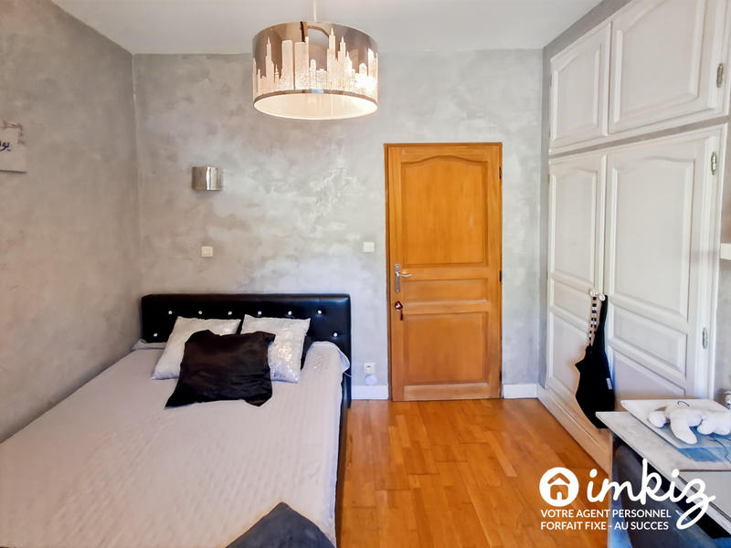 Maison - 120 m² - 7 pièces