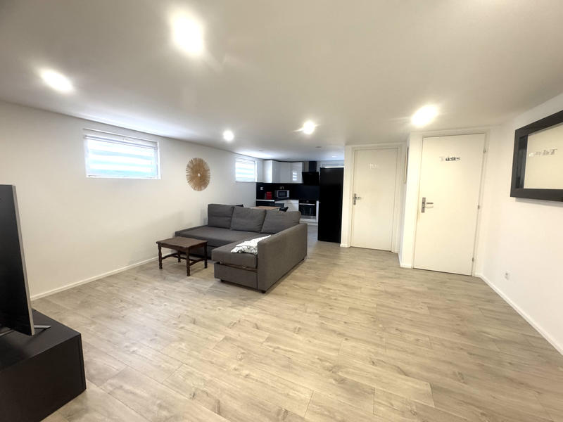 Maison - 211 m² - 7 pièces