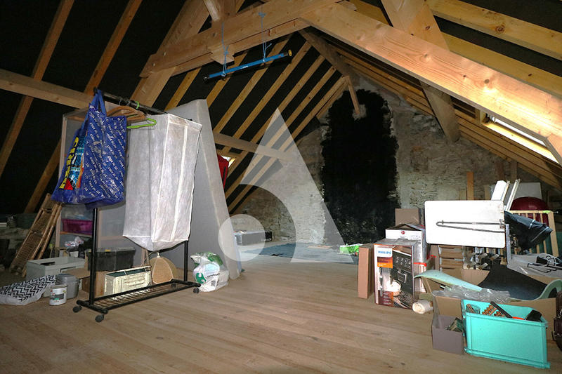 Maison - 135 m² - 2 pièces