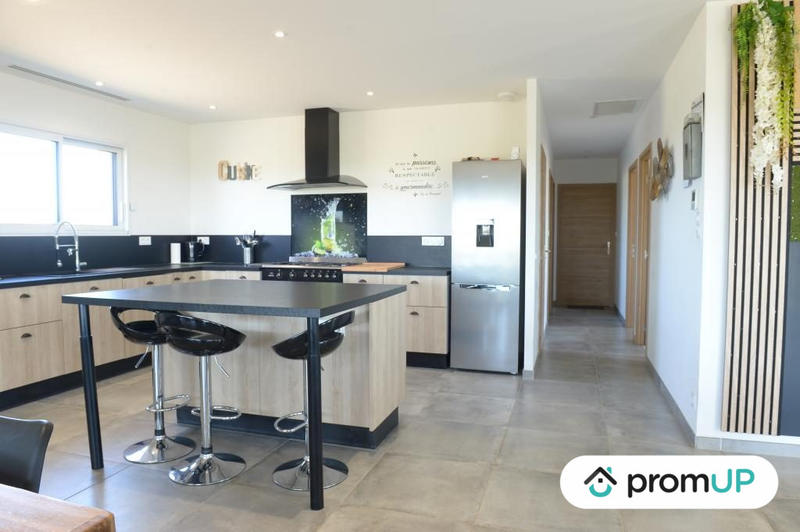 Maison contemporaine - 120 m² - 4 pièces