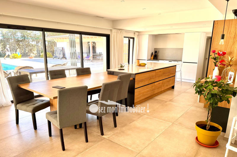 Propriété - 174 m² - 5 pièces