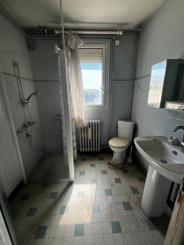 Maison - 243 m² - 11 pièces