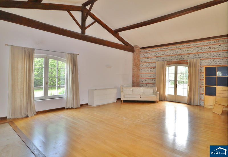 Villa - 328 m² - 12 pièces