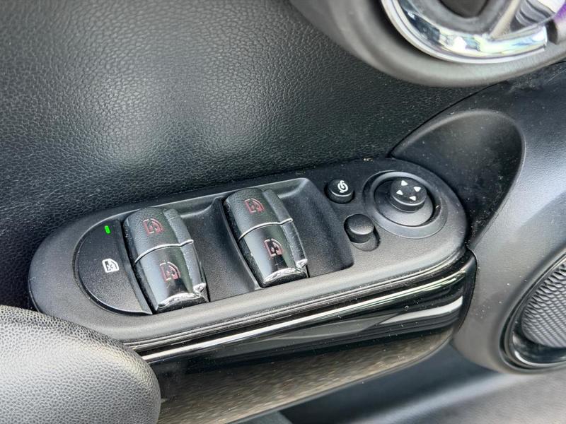 Mini 5 portes Hatch F55 Lci One 102 ch Edition Heddon Street