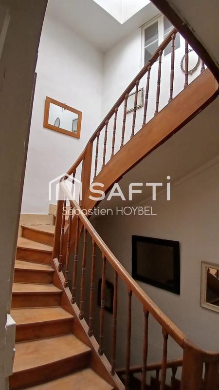 Maison - 96 m² - 5 pièces